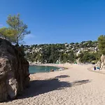 La Maison Snoopy, 6-8 Persons, Near Beach, Seaview דירה *
