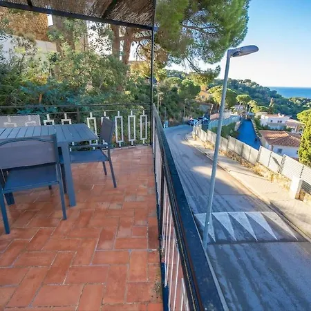 La Maison Snoopy, 6-8 Persons, Near Beach, Seaview