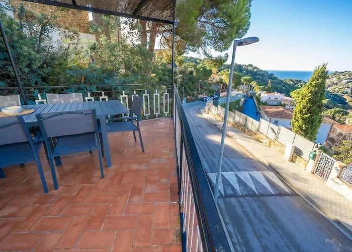 La Maison Snoopy, 6-8 Persons, Near Beach, Seaview