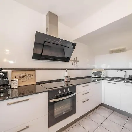 Appartement La Maison Snoopy, 6-8 Persons, Near Beach, Seaview