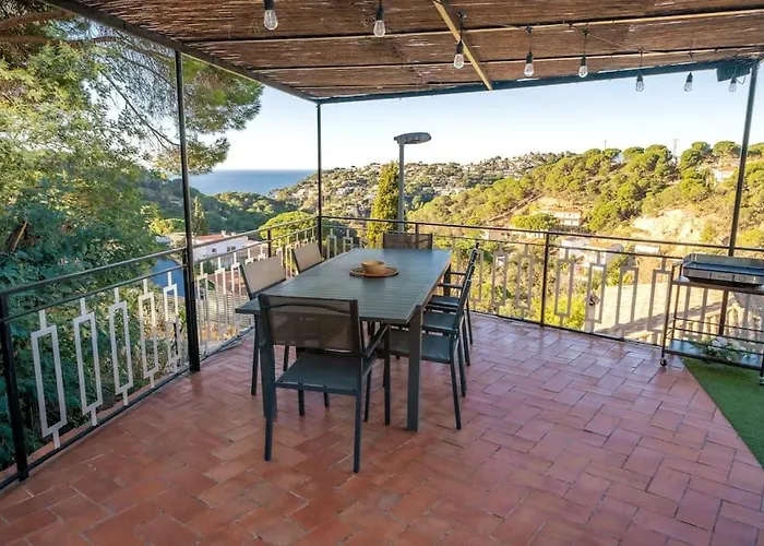 La Maison Snoopy, 6-8 Persons, Near Beach, Seaview